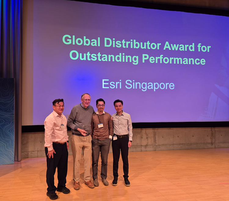 Esri Singapore team receives global recognition from Jack Dangermond