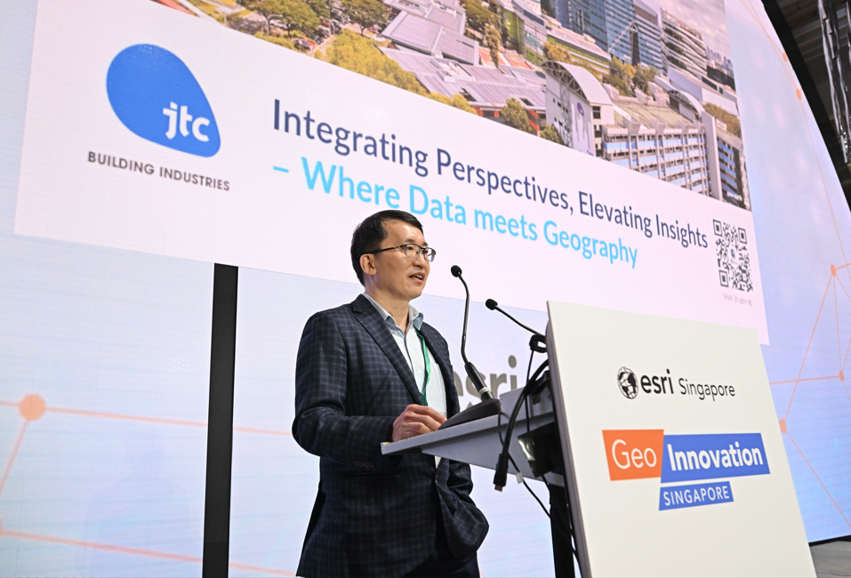 Lim Soon Chia, JTC's Chief Digital Officer, presented how JTC is setting new standards in real estate management and customer service excellence.