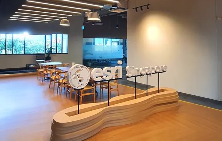 Esri Singapore Experience Lab