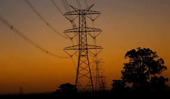 Social media drives new-era outage reporting case study